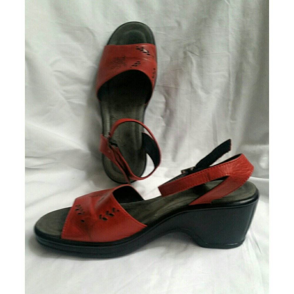 Danson Red Leather Sandals